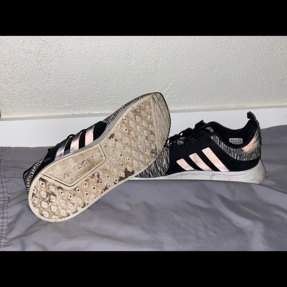 Adidas Shoes - Picture 2 of 3
